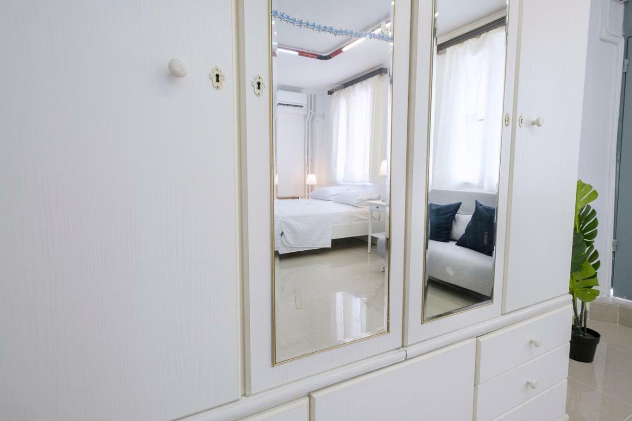 Studio Under Acropolis Apartment Athens Exterior photo